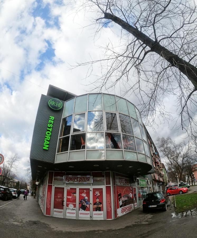 Hotel Richi Zenica Exterior foto